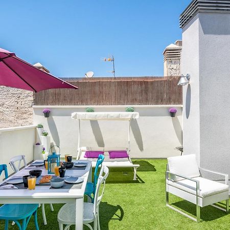 Atico Con Terraza Ac 1Hab En El Centro Y Piscina Comunitaria Apartment Malaga Ngoại thất bức ảnh