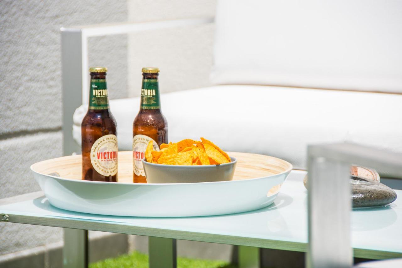 Atico Con Terraza Ac 1Hab En El Centro Y Piscina Comunitaria Apartment Malaga Ngoại thất bức ảnh