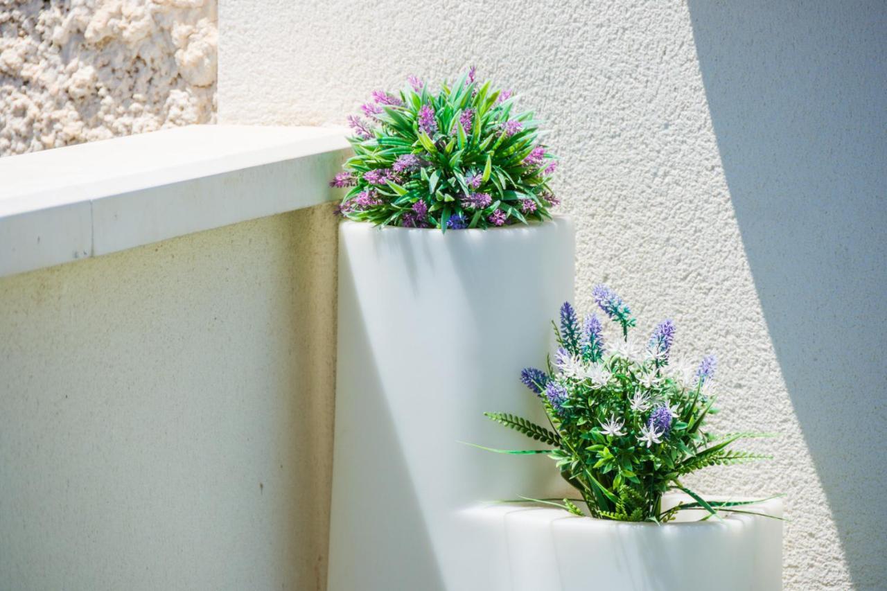 Atico Con Terraza Ac 1Hab En El Centro Y Piscina Comunitaria Apartment Malaga Ngoại thất bức ảnh