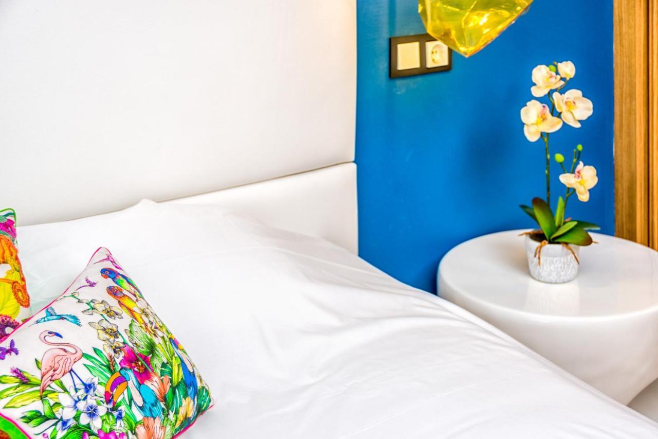 Atico Con Terraza Ac 1Hab En El Centro Y Piscina Comunitaria Apartment Malaga Ngoại thất bức ảnh